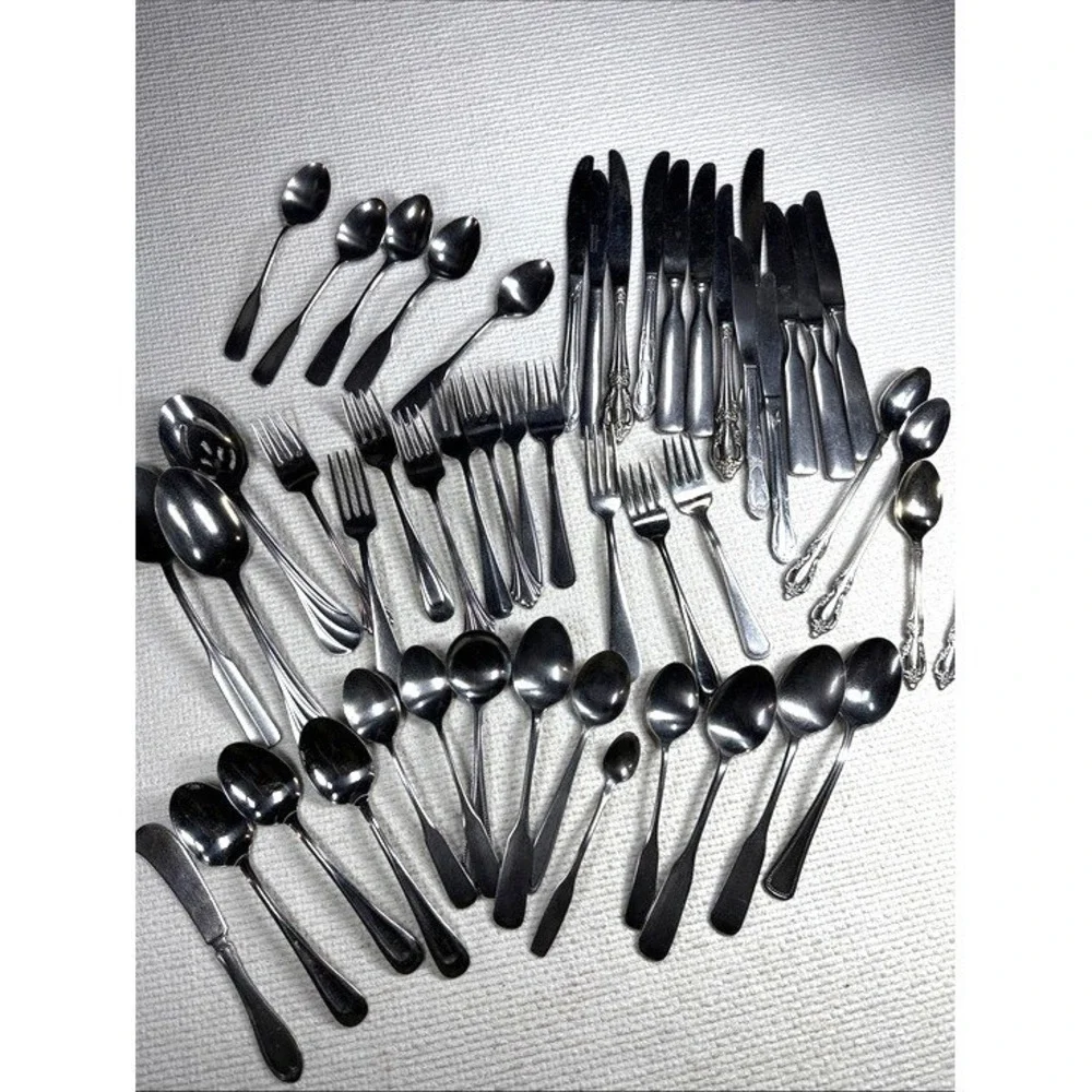 49 Piece Mixed Lot Stainless‎ Steel Silverware Flatwear Oneida Deluxe Libby, Etc